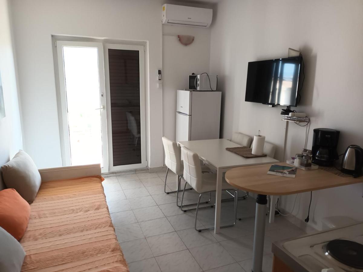 Apartments Verica Pag Town Dış mekan fotoğraf