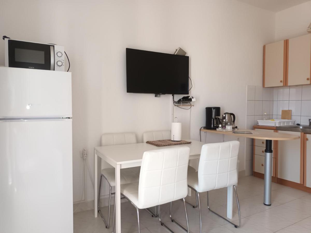 Apartments Verica Pag Town Dış mekan fotoğraf