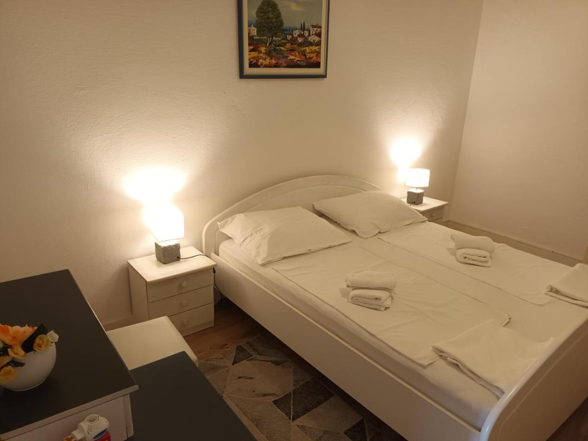Apartments Verica Pag Town Dış mekan fotoğraf
